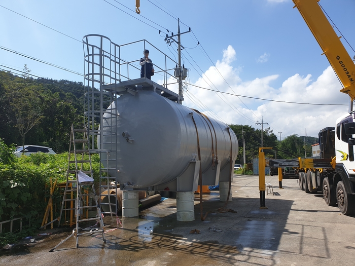 FRP TANK, SHIPPED TO THAILAND